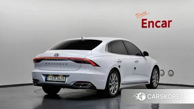 Hyundai The New Grandeur IG Hybrid 2021 Белый из Кореи