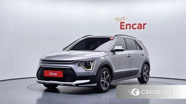 Kia Di Ol Nu Niro 2022 Серебристо-серый из Кореи