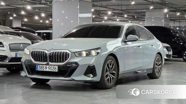 BMW 5 Series (G60) 2025 Серый из Кореи