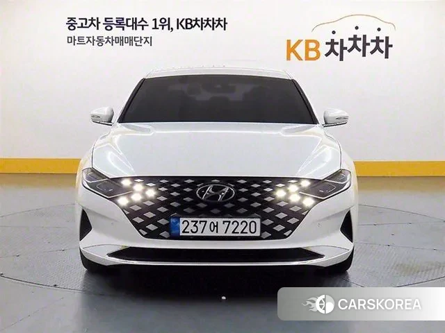 Hyundai The New Grandeur IG Hybrid 2021 Белый из Кореи