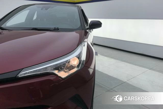 Toyota IZOA 2019 Красный из Китая