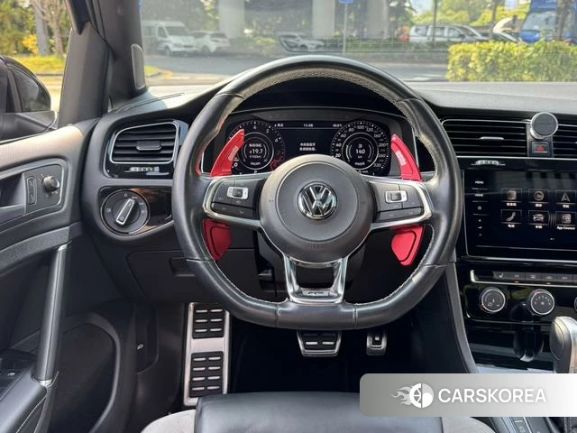 Volkswagen Golf 2021 Черный из Китая