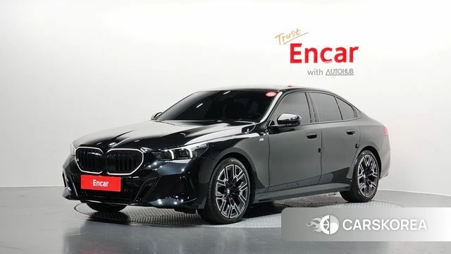 BMW 5 Series (G60) 2025 Черный из Кореи