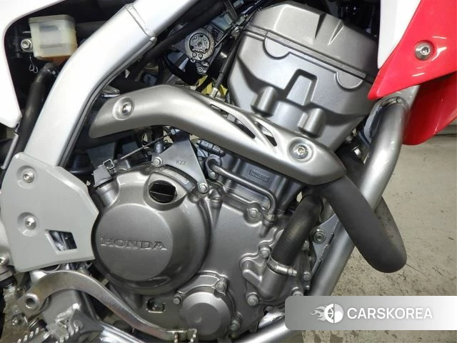Engine photo