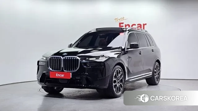 BMW X7 (G07) 2025 Черный из Кореи