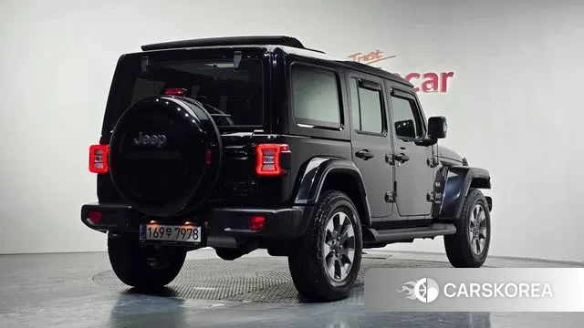 Jeep Wrangler (JL) 2021 Черный из Кореи