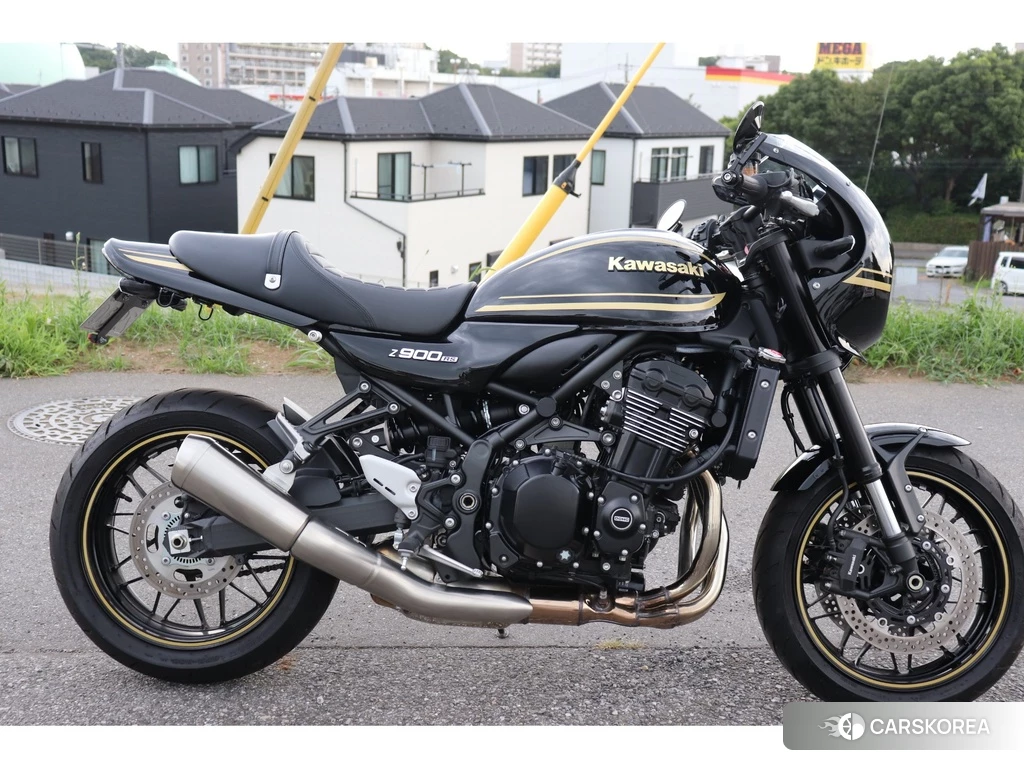 Проданный Kawasaki Z900RS CAFE 2022 из Японии