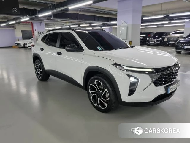 Chevrolet (GM Daewoo) Trax Crossover 2024 Белый из Кореи