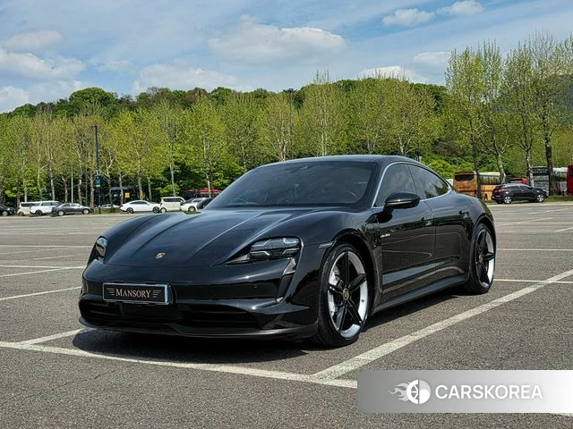 Porsche Taycan 2021 Черный из Кореи