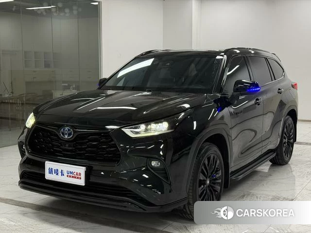 Toyota Highlander 2024 Черный из Китая