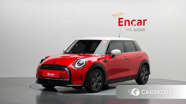 Mini Cooper 2023 Красный из Кореи