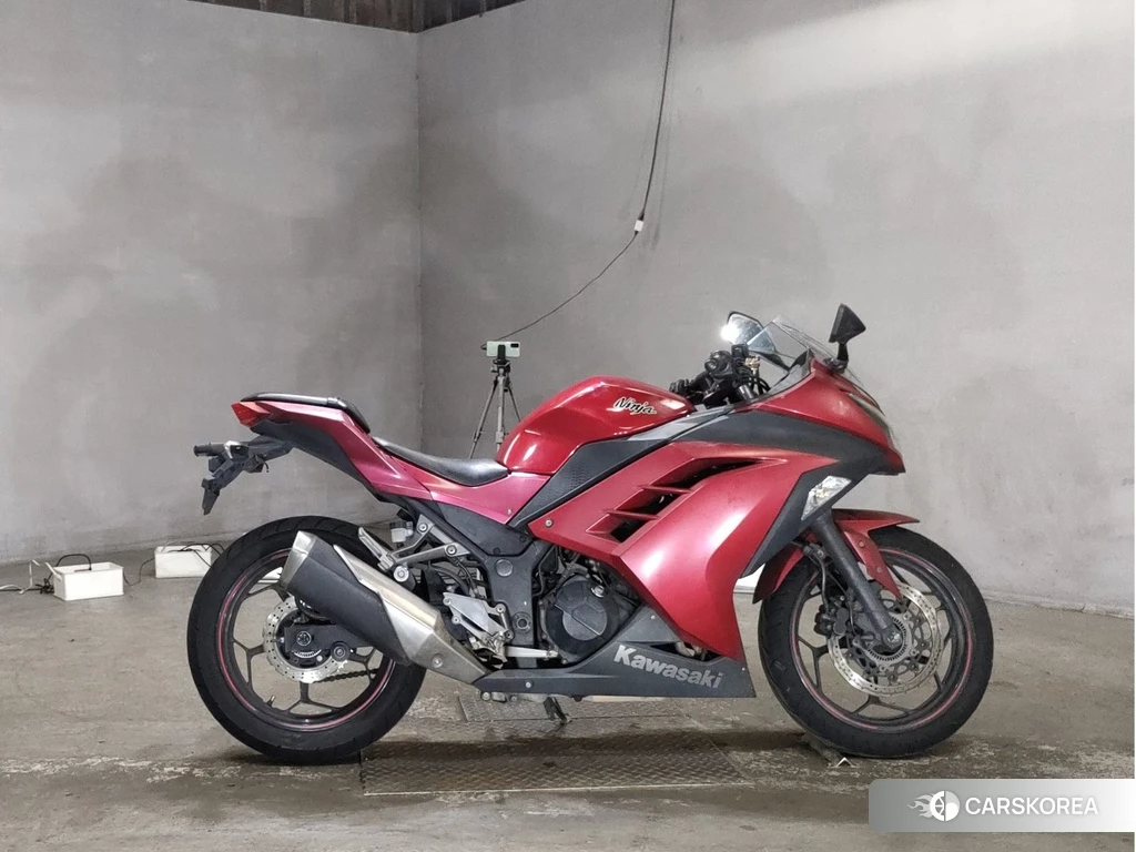 Проданный Kawasaki NINJA 250 2014 из Японии, фото 2