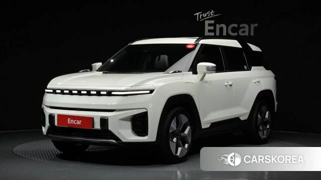 Ssangyong Torres EVX 2024 Белый из Кореи