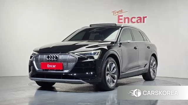 Audi e-Tron 2021 Черный из Кореи