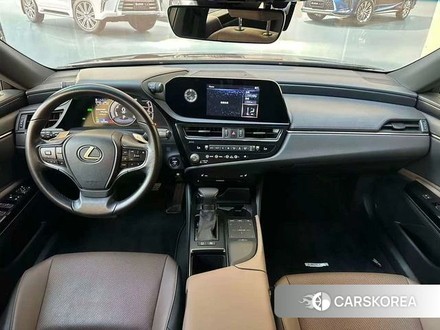 Lexus ES 2022 Черный из Китая