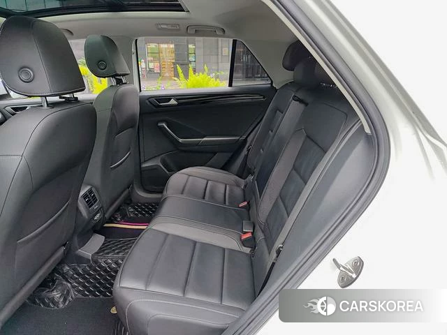 Volkswagen Exploring songs 2021 Белый из Китая