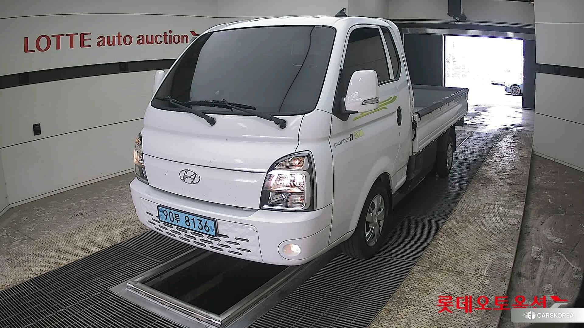 Hyundai Porter II electric 2022 Белый из Кореи