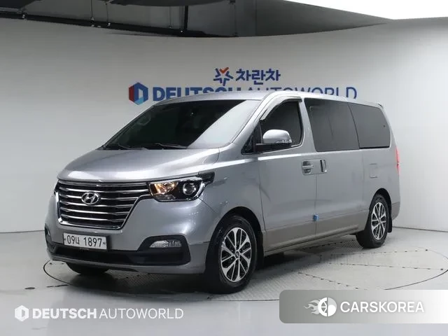 Hyundai The New Grand Starex 2018 Серебристо-серый из Кореи