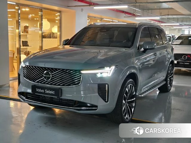 Volvo XC90 second Generation 2025 Серебристо-серый из Кореи