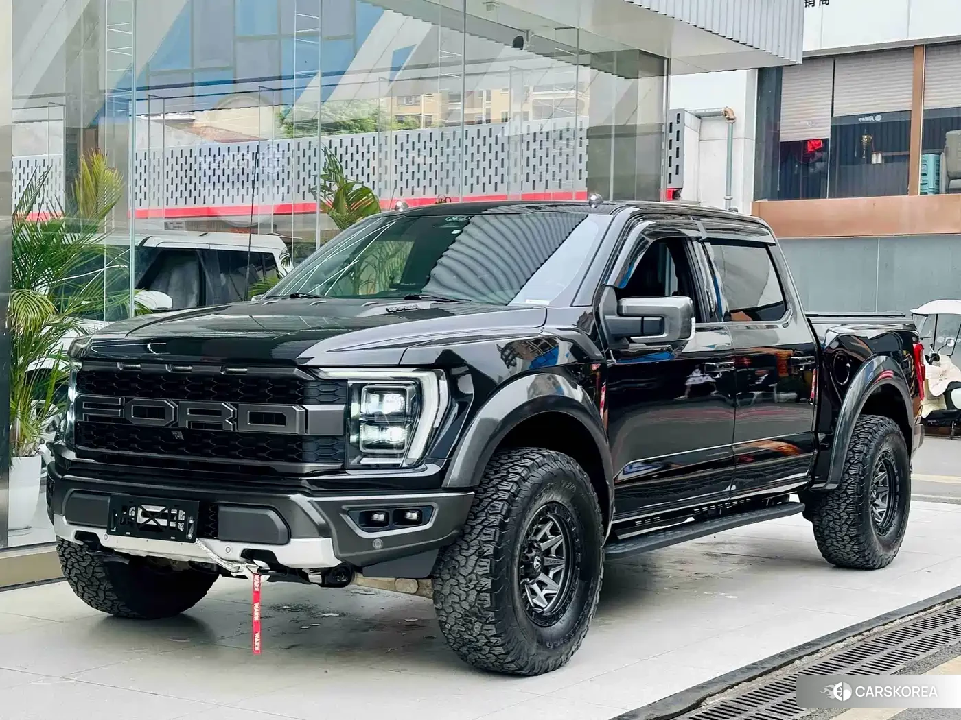 Ford F-150 2023 Черный из Китая