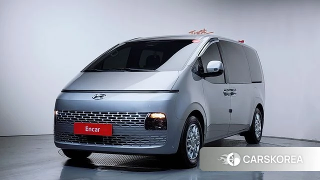 Hyundai Staria 2022 Серебряный из Кореи