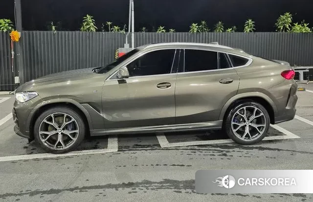 BMW X6 (G06) 2023 Песочный из Кореи