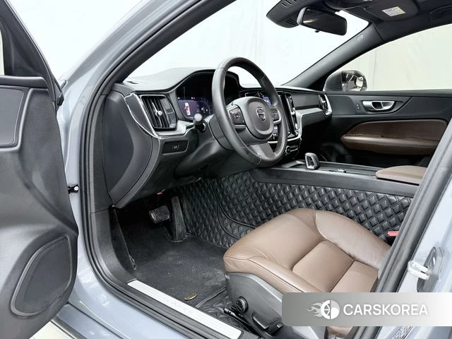 Volvo S60 2023 Другой из Китая