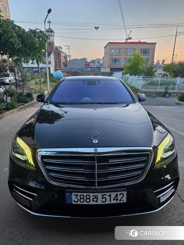 Mercedes-Benz S-Class W222 2018 Черный из Кореи