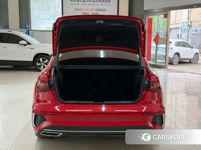 Audi A3 2023 Красный из Китая