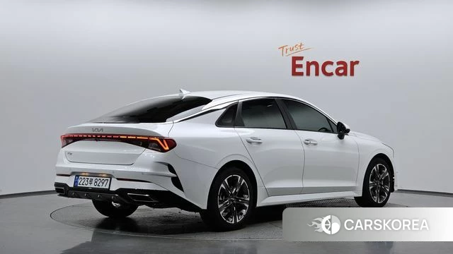 Kia K5 3rd generation 2022 Белый из Кореи