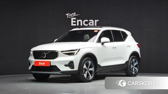 Volvo XC40 2024 Белый из Кореи