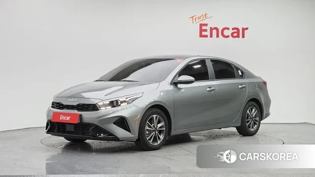 Kia The New K3 2nd generation 2022 Серебристо-серый из Кореи