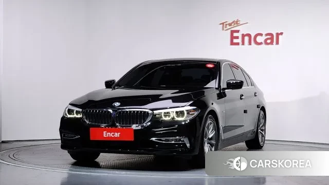 BMW 5 Series (G30) 2018 Черный из Кореи