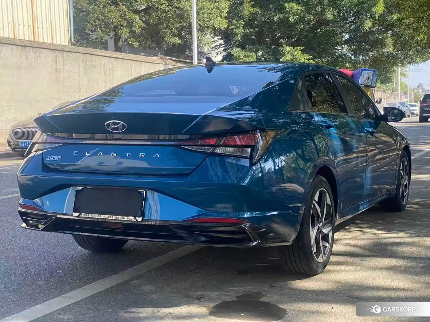 Hyundai Elantra 2023 Синий из Китая