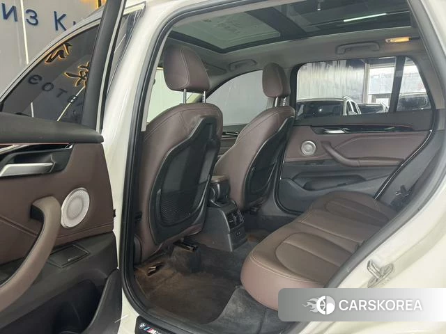 BMW X1 2021 Белый из Китая