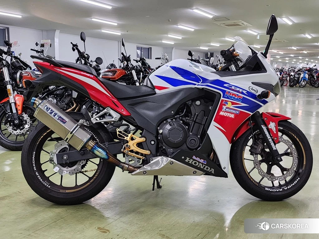Проданный Honda CBR400R 2013 из Японии