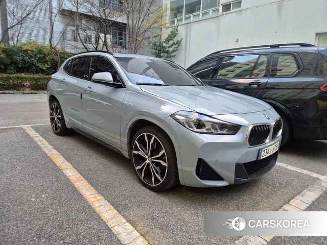 BMW X2 (F39) 2023 Небесно-голубой из Кореи