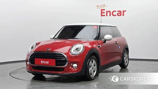 Mini Cooper 2018 Красный из Кореи