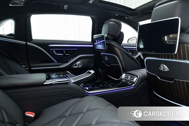 Mercedes-Benz Maybach S-class 2022 Другой из Китая