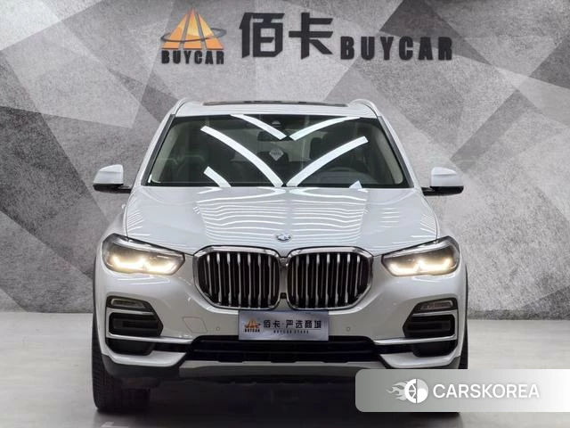 BMW X5 (imported) 2021 Белый из Китая