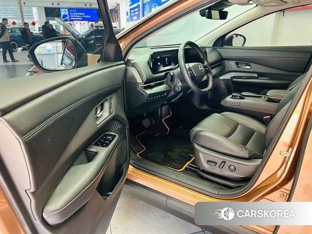 Nissan ARIYA 2022 Желтый из Китая