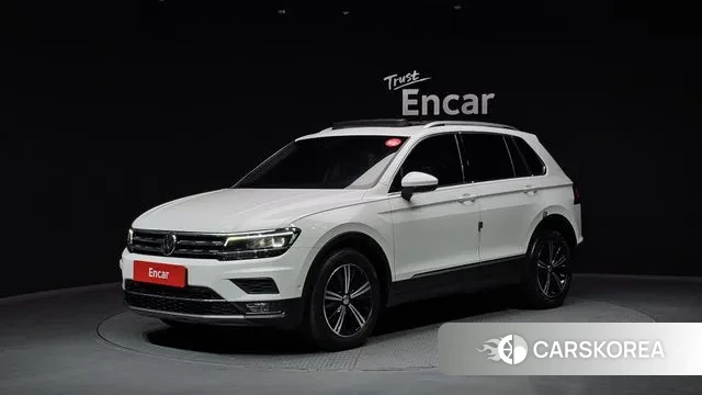 Volkswagen Tiguan second Generation 2019 Белый из Кореи