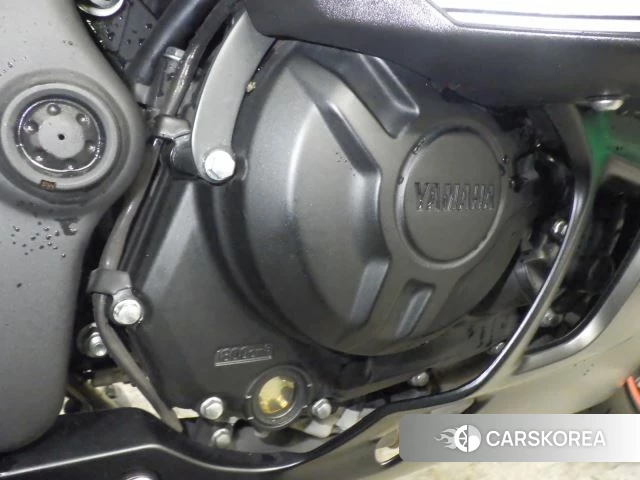 Engine photo