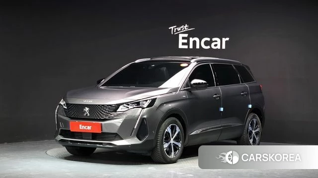 Peugeot 5008 second generation 2022 Серый из Кореи