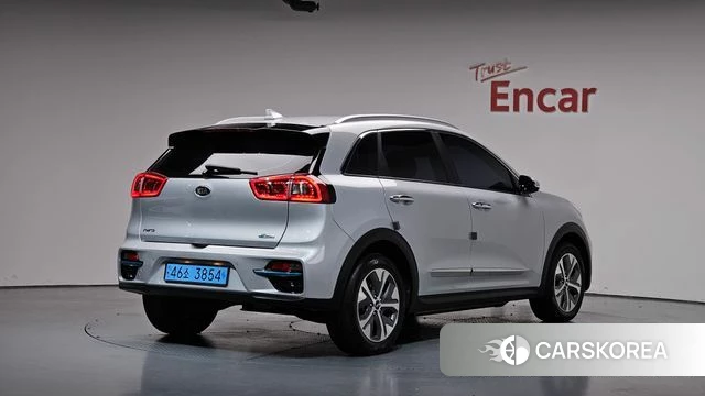 Kia Niro EV 2021 Серебряный из Кореи