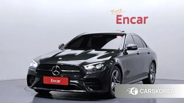 Mercedes-Benz E-Class W213 2022 Серый из Кореи