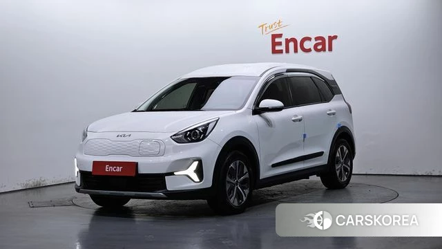 Kia Niro Plus 2022 Белый из Кореи