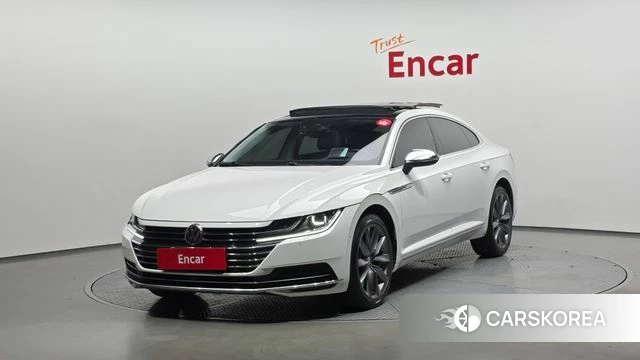 Volkswagen Arteon 2020 Белый из Кореи