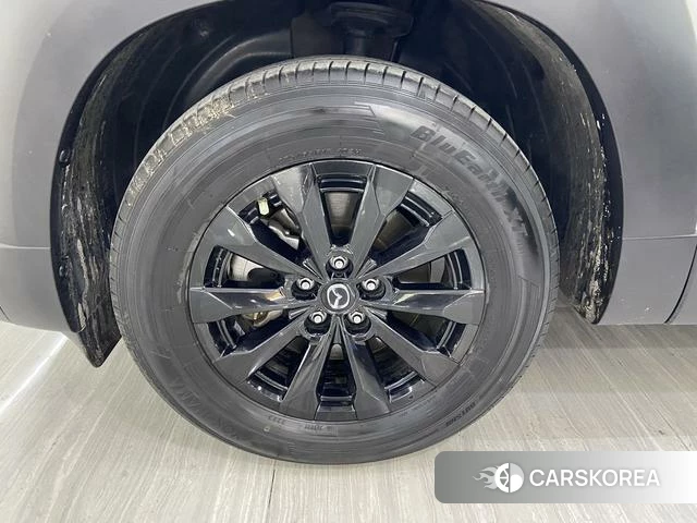 Mazda CX-50 line also 2023 Белый из Китая