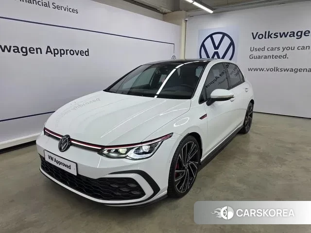 Volkswagen Golf 8th Generation 2024 Белый из Кореи